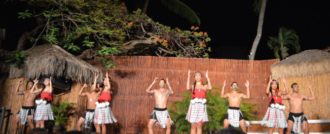 Royal Lahaina Luau Performance