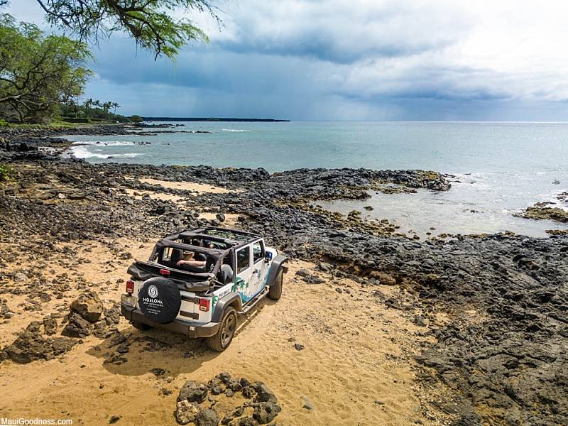 Support Local On Maui HoAloha Jeeps